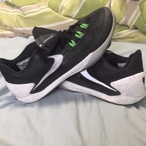 Nike birthday cake hyperchase